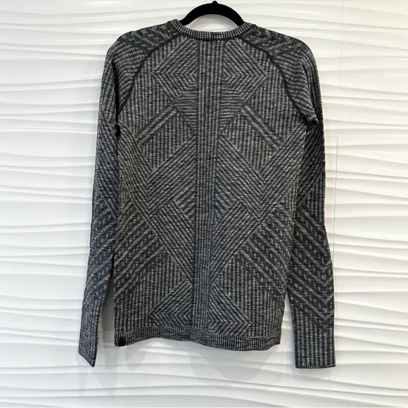 NWT Timeless Cozy Athleisure RARE Classic Lululemon Rest Less Pullover/Top - Picture 8 of 10